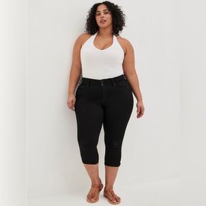 BNWOT black Torrid Super Soft Crop Jegging, size 20, high waisted
